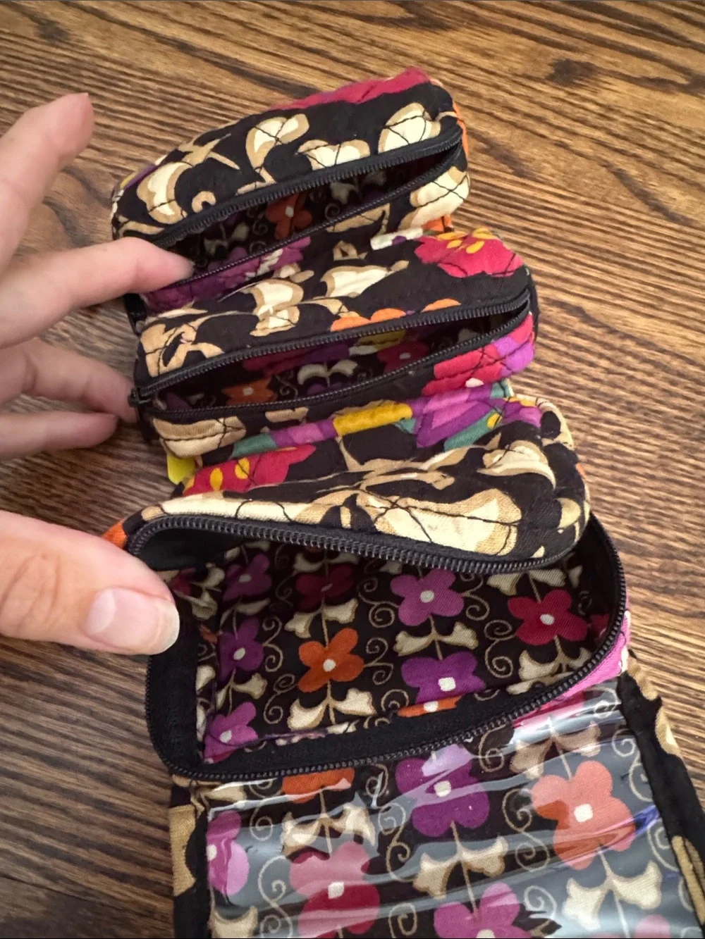 Vera Bradley Suzani pattern quilted rollable stacked zipper pockets tie top bag